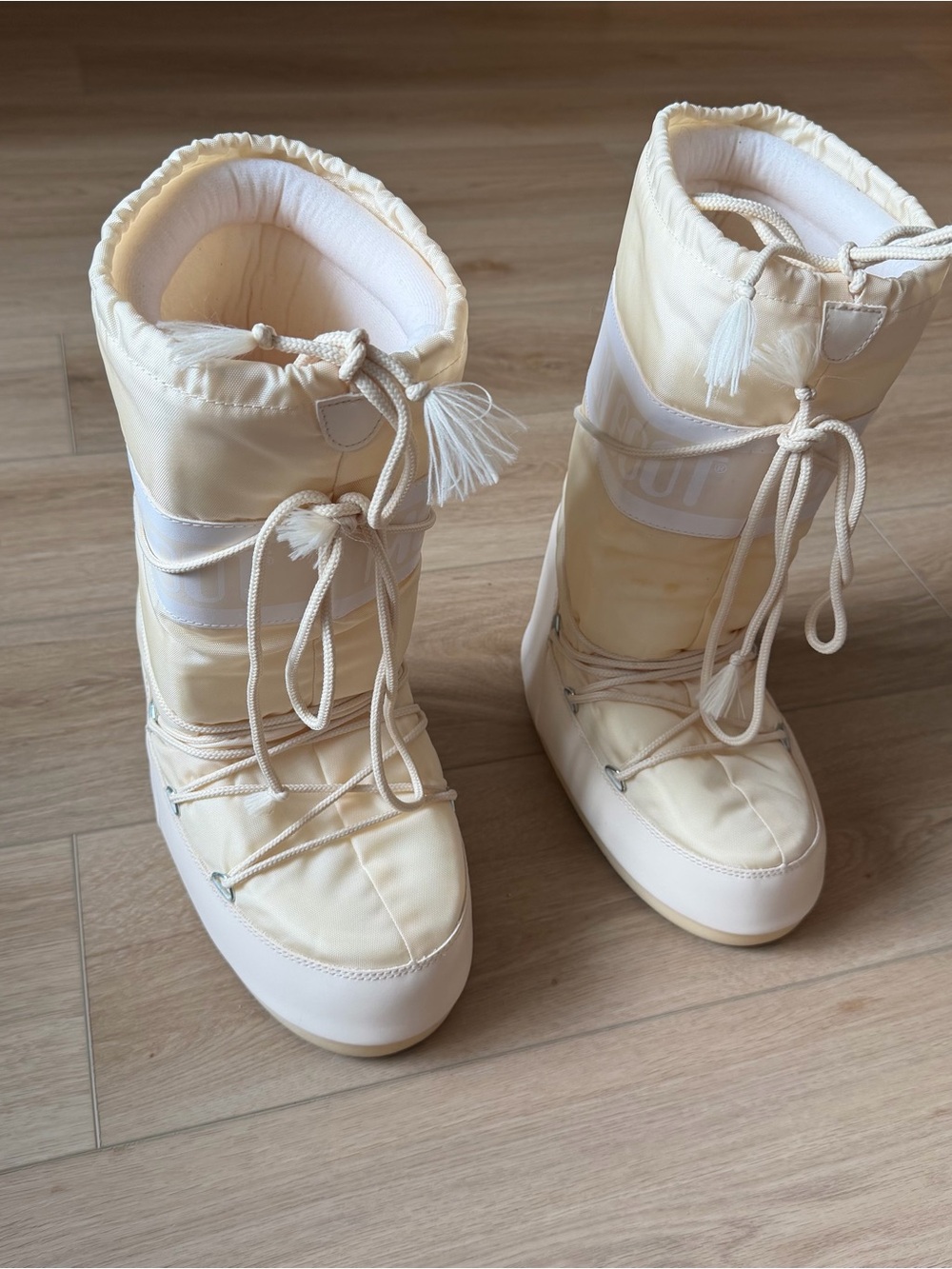 Cream Moon Boots